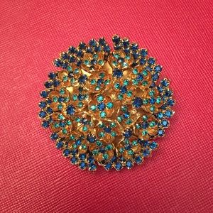 Vintage Brooch circa 1950’s